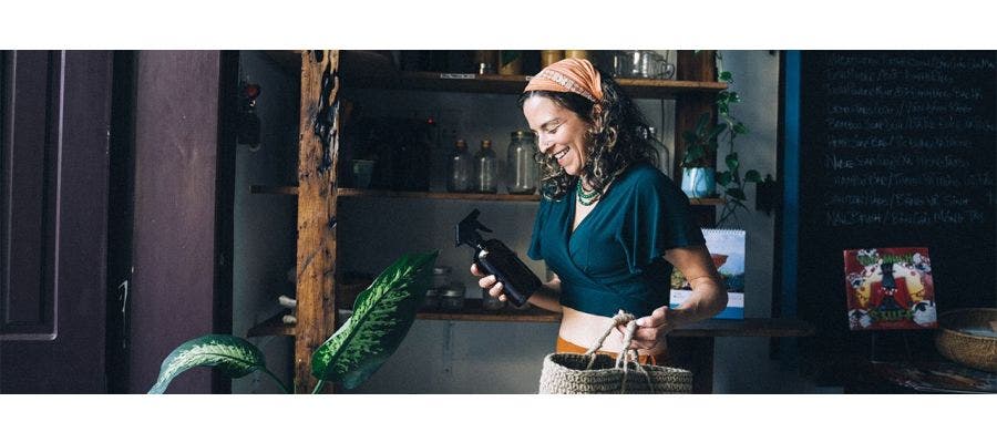 Woman shopping for sustainable home products